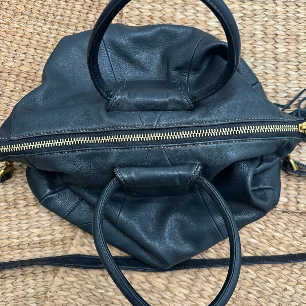 HOBO Sheila Large Satchel - Picture 4 of 10
